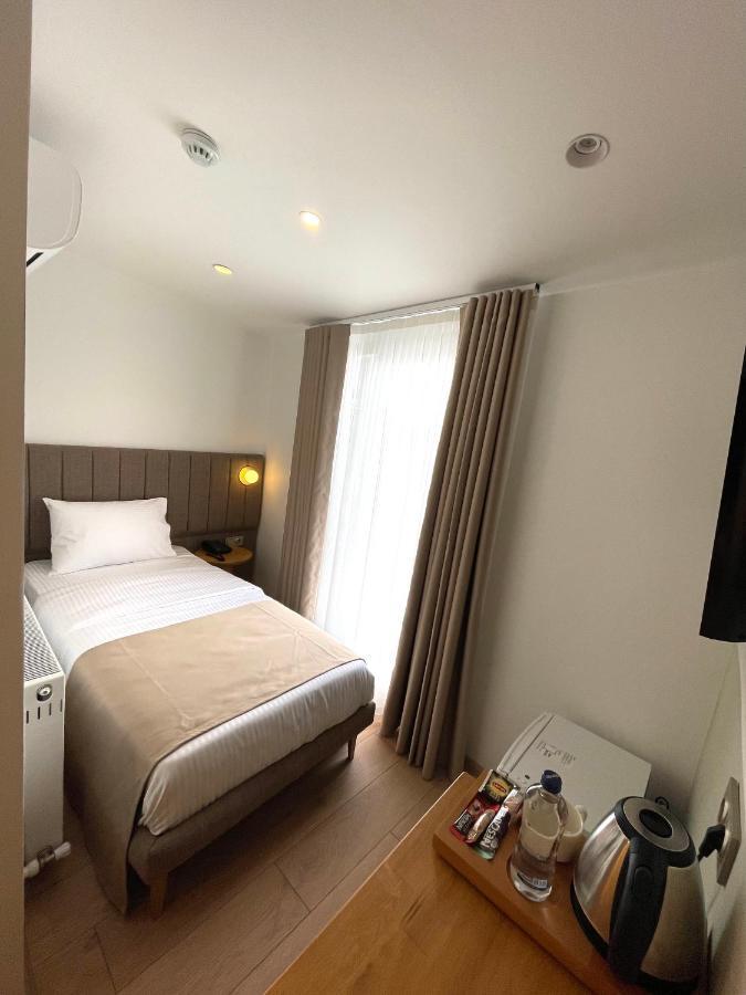 Meshk Airport Hotel Arnavutkoy エクステリア 写真